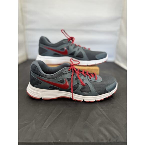 Nike Revolution 2 Men’s Size 12 Anthracite Red Running Shoes Mesh 554953-044 main image 8